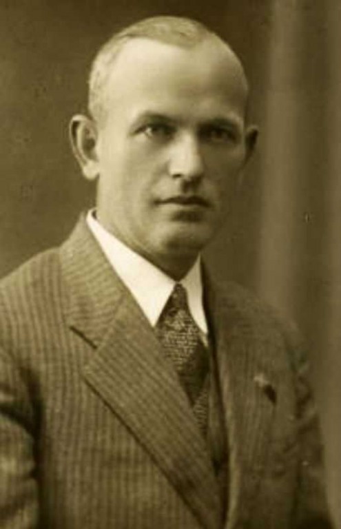 Leon Fuz portret