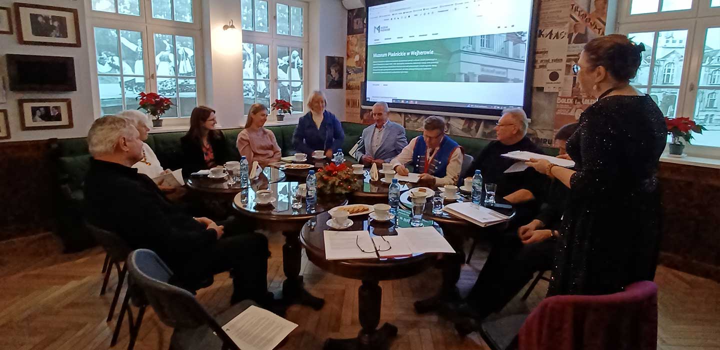 Zweite Sitzung des Fördervereins des Piaśnica-Museums und Adventsfeier