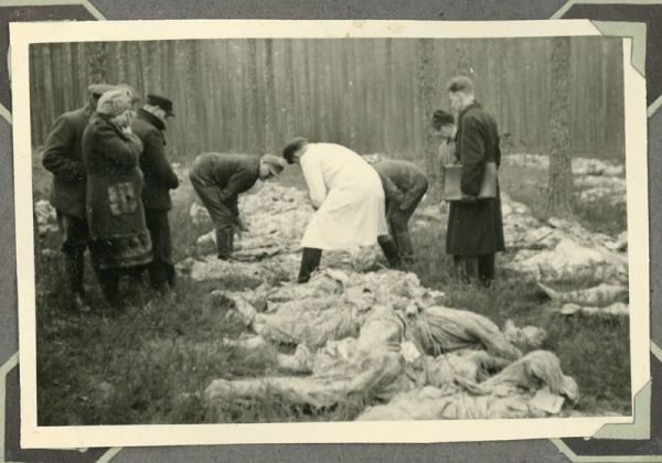ekshumacja ofiar zbrodni w lasach piaśnickich